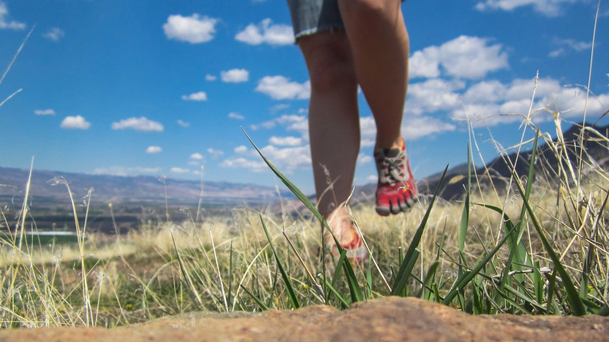 barefoot road running shoes