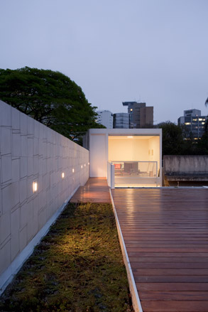 The roof top terrace above the main volume of the building