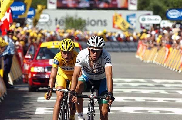 Contador in white