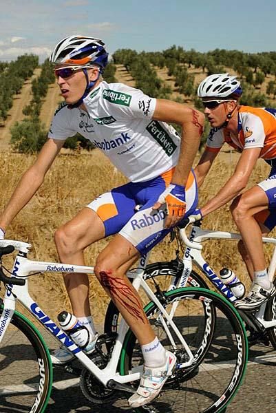 Robert Gesink (Rabobank) was in a crash with 75km to go.