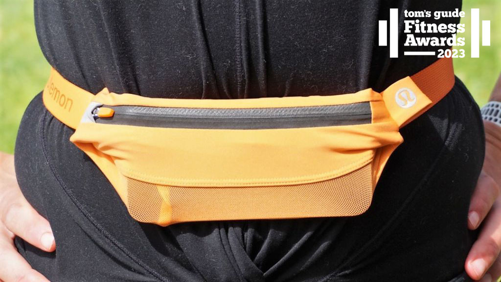 a photo of the Lululemon fast and free running belt