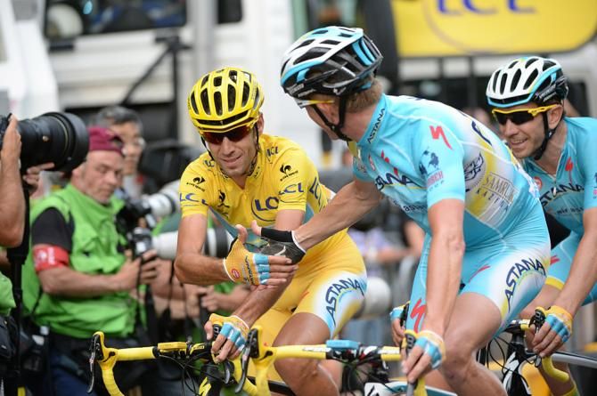 Vincenzo Nibali is congratulated for his win