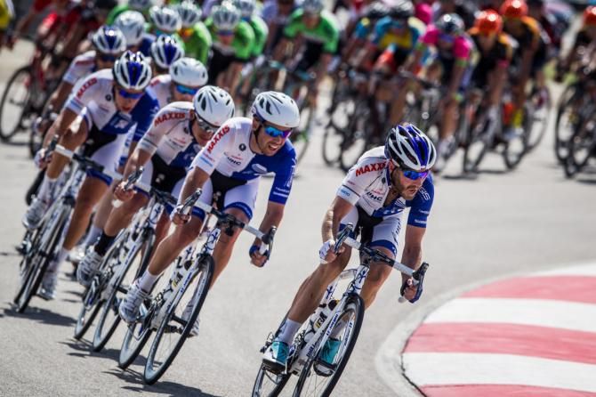 UnitedHealthcare comes to the front on the final laps