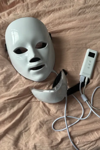 Associate Commerce Editor Brooke Knappenberger tests the Shani Darden by D&eacute;esse PRO LED Light Mask
