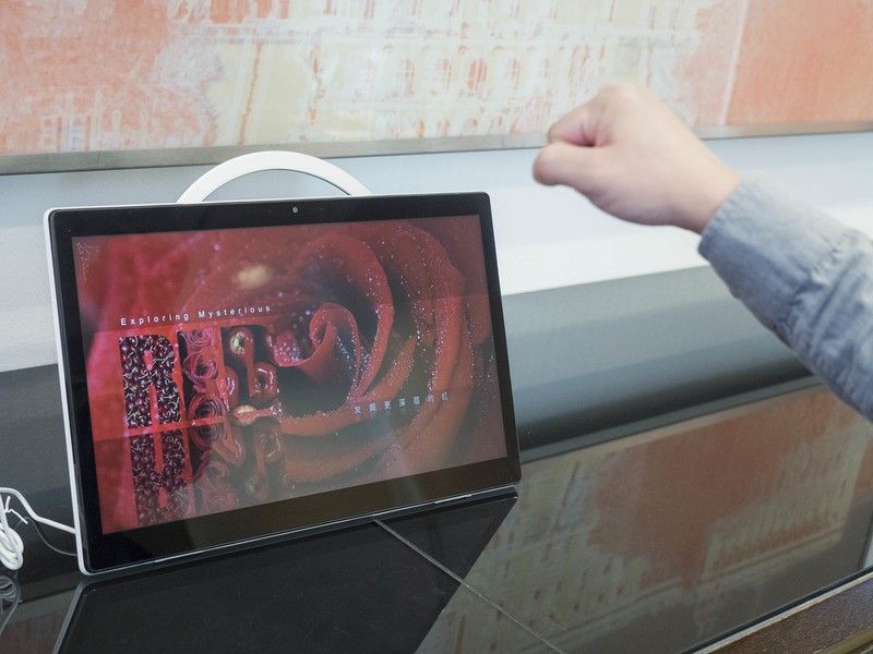 Alcatel Onetouch Xess tablet