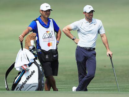 McIlroy's Caddie To Quarantine In The US