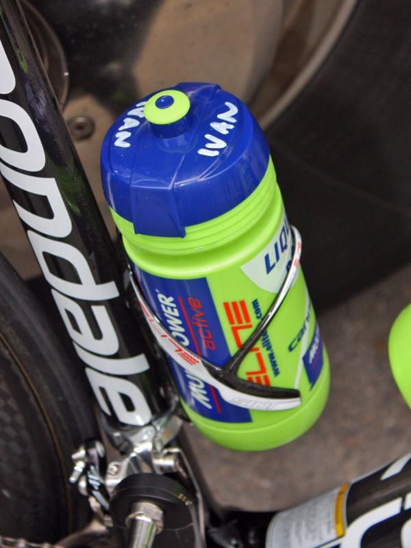 It's quite common for riders to request specific drink mixes in their bottles.