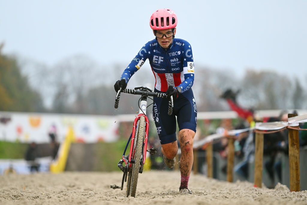 RIJKEVORSEL BELGIUM NOVEMBER 19 Clara Honsinger of The United States and Team EF Education Tibco Svb competes during the 36th Superprestige Merksplas 2022 Womens Elite Superprestige2023 CXWorldCup CycloCross on November 19 2022 in Rijkevorsel Belgium Photo by Luc ClaessenGetty Images