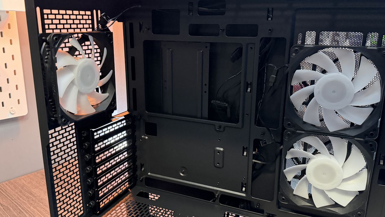 The Phanteks XT View Matrix case on a table.