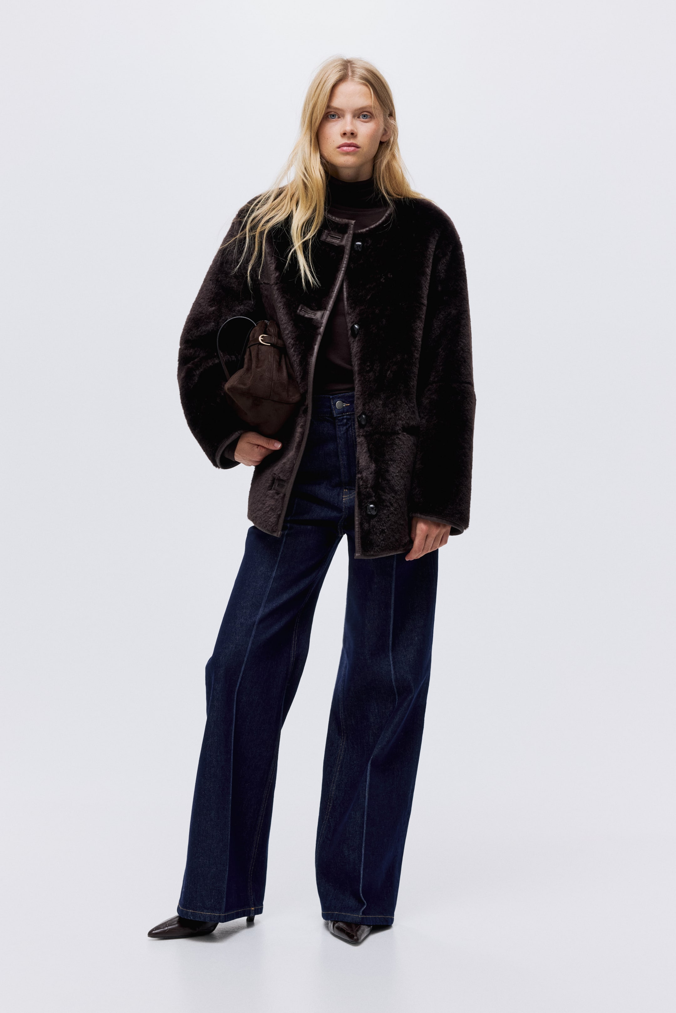 Fluffy Jacket - Dark Brown