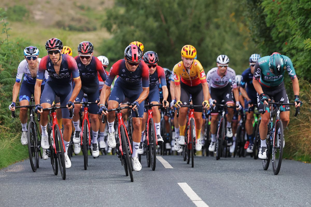 Picture by Alex WhiteheadSWpixcom 07092022 Cycling 2022 AJ Bell Tour of Britain Stage 4 Redcar to Duncombe Park Helmsby England The Peloton