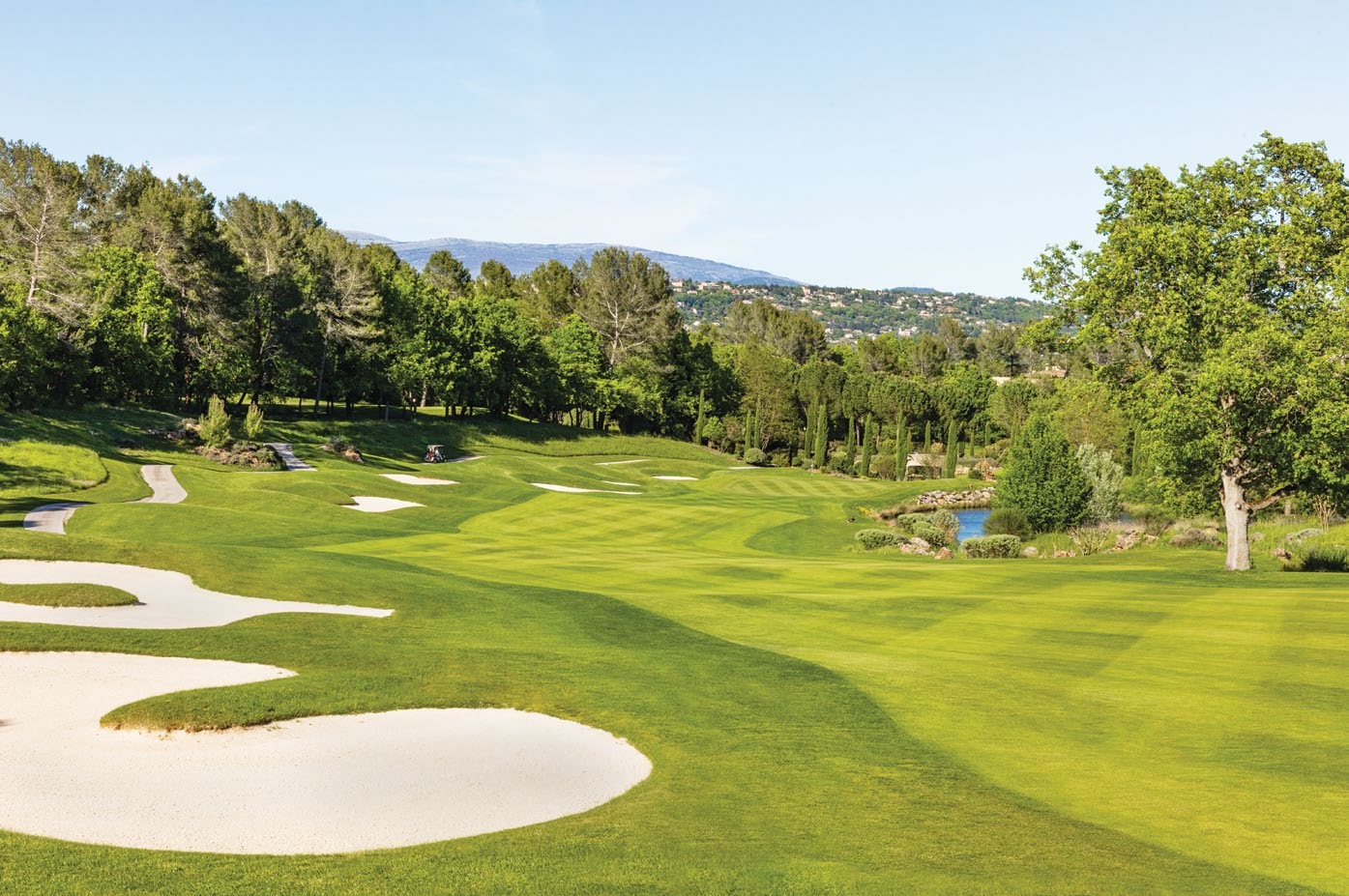 The 18th hole on the Riou course at Terre Blanch