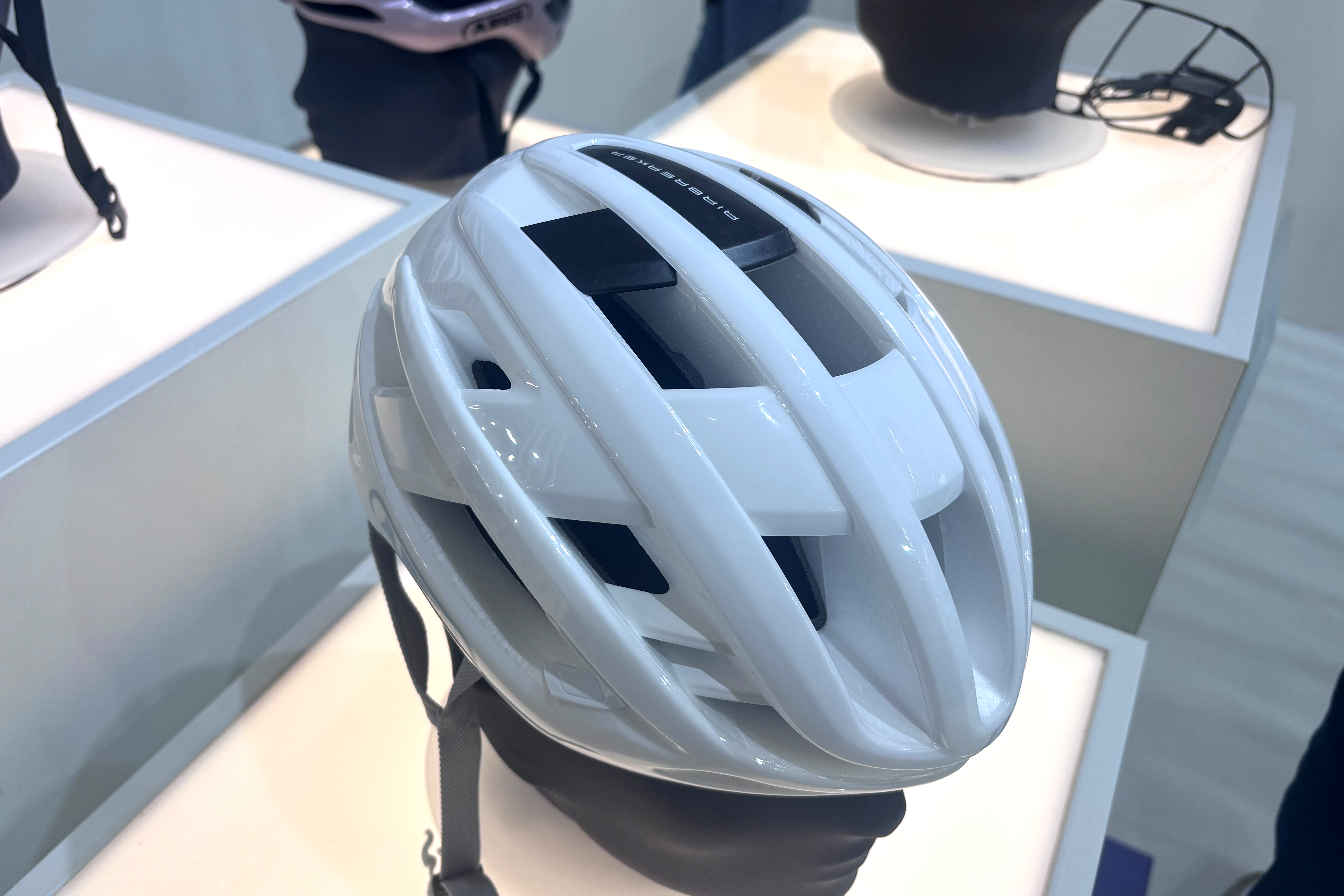 Abus Airbreaker 2.0 helmet