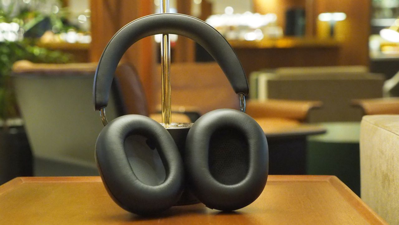 We awarded the Sonos Ace 5 out of 5 stars, and Amazon just knocked $100 off its price