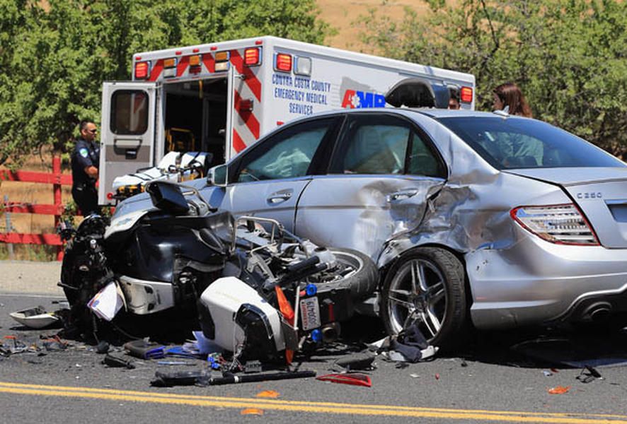 Car crashes killed one pedestrian every two hours in 2012