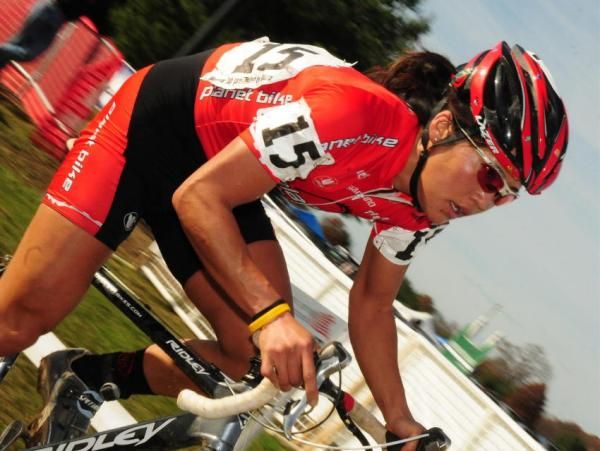 Linda Sone (Planet Bike) hammering out of the saddle.