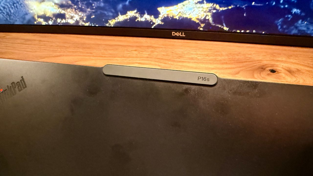 Lenovo | ThinkPad P16s Gen 4