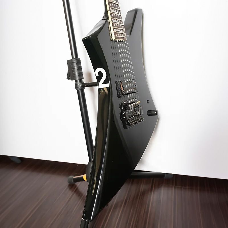 Images of Marty Friedman's 1985 Jackson