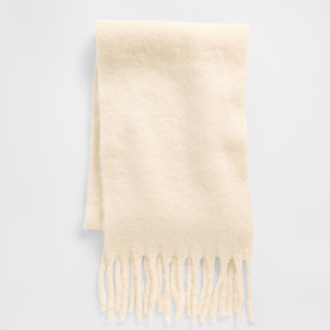 GAP White Brushed Fringe Scarf