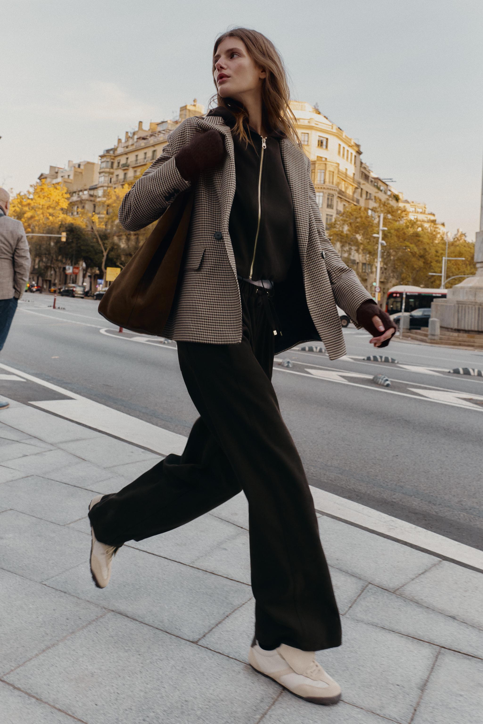 Elastic Waist Wide Leg Pants