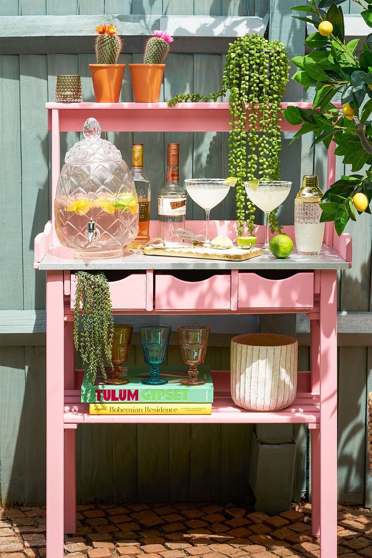 Outdoor bar ideas 33 stylish ways to enjoy laidback drinks alfresco