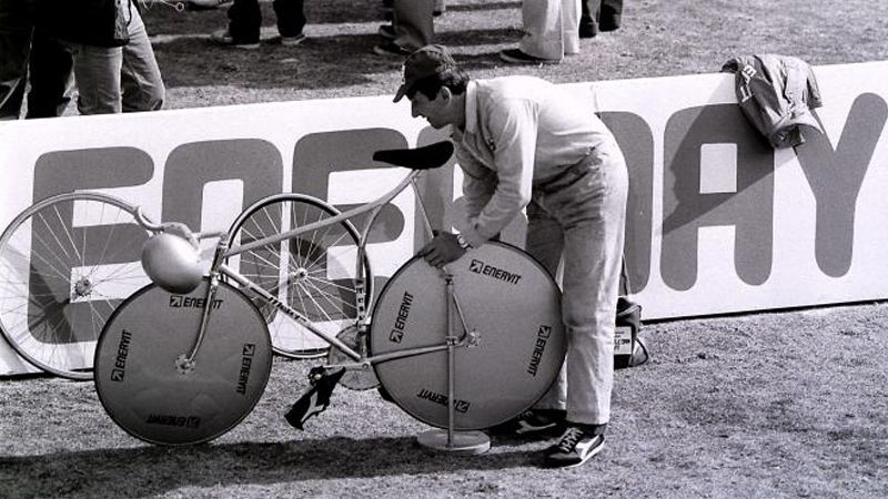 Cycling hour record bikes