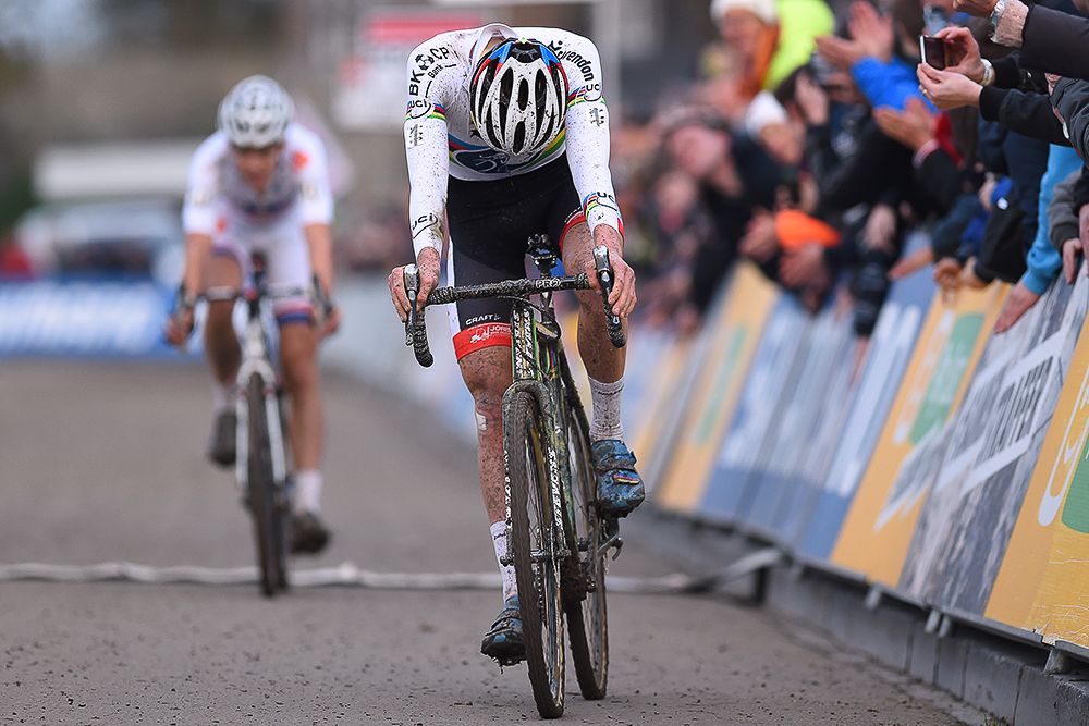 Mathieu van der Poel at the finish in Namur.