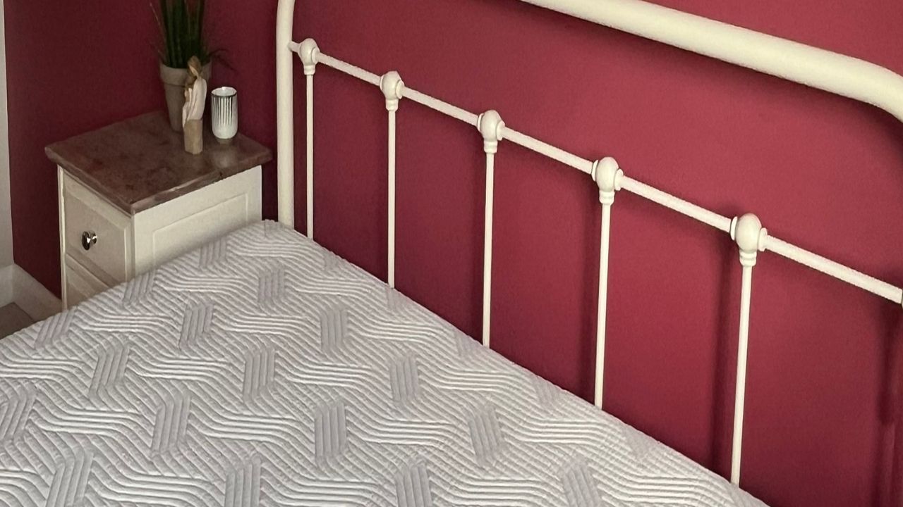TEMPUR Pro&reg; SmartCool&trade; Mattress