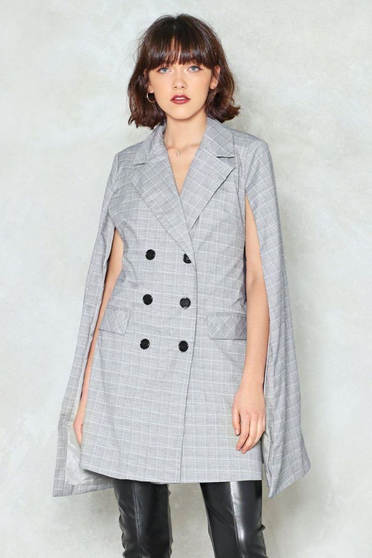 How to Wear a Cape Blazer— Cape Blazer Fashion 2023 Marie Claire
