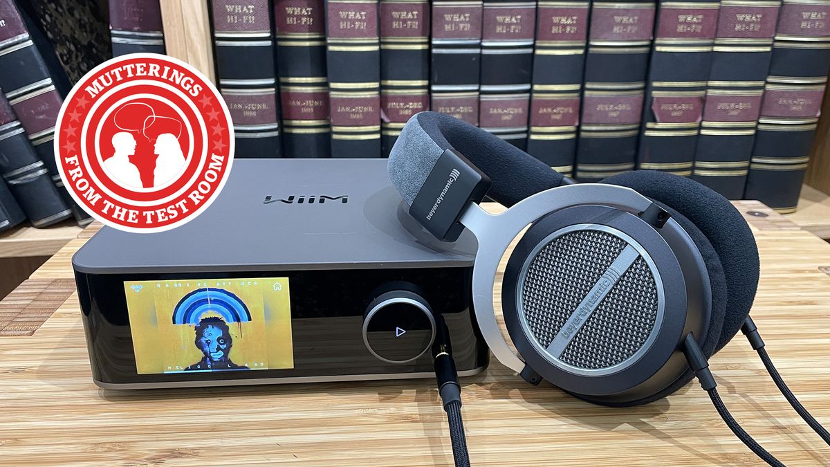 Wiim Ultra streamer with Beyerdynamic Amiron headphones