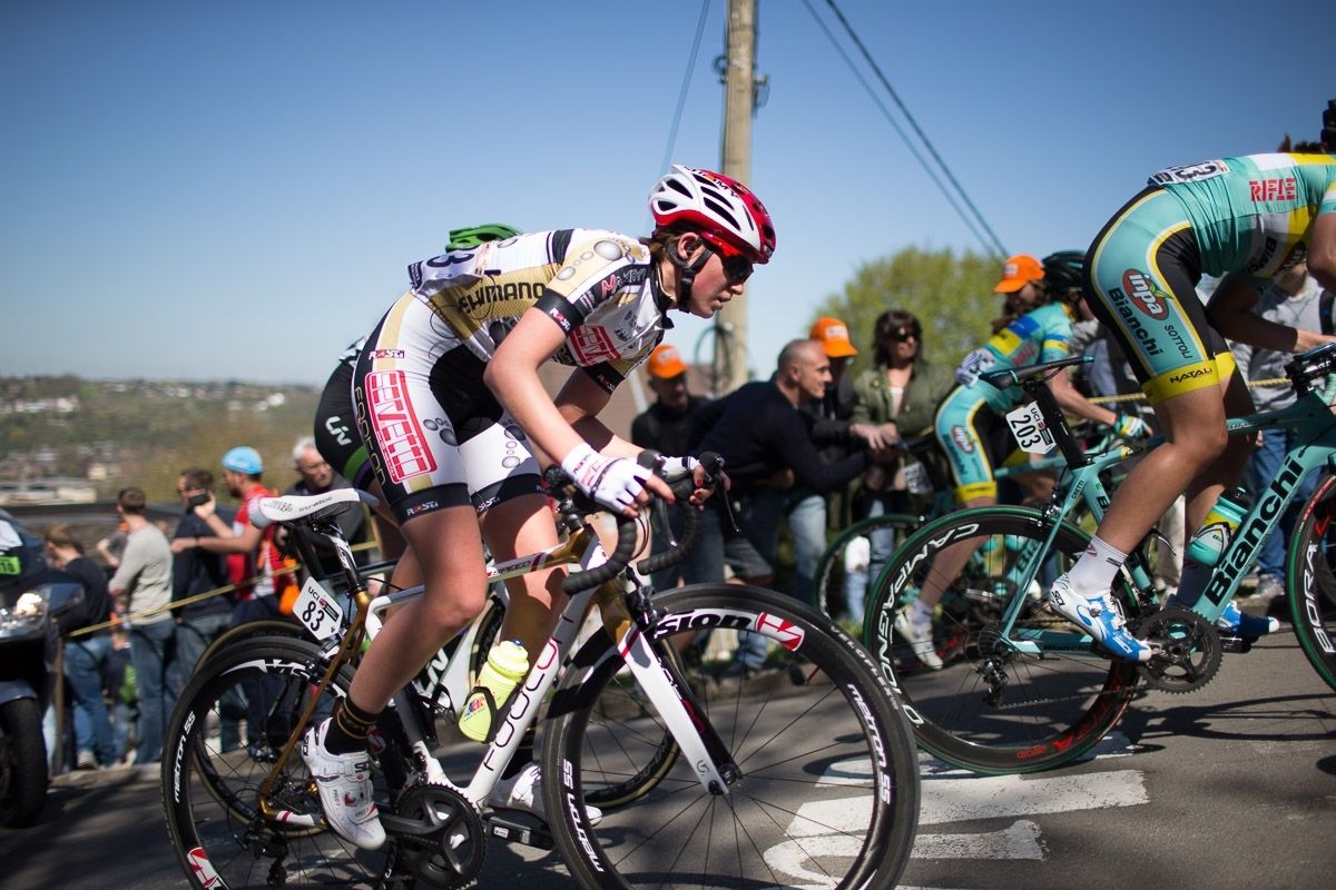 Molly Meyvisch (Servetto Footon) on the Mur