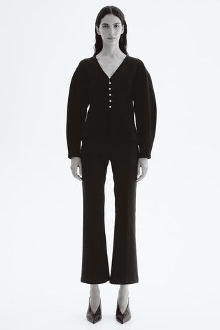 upGzjvxvNK8BjLX77h4vzk-320-80 H&M في وضع الخريف-سيتم بيع هذه العناصر التسعة الأولى أولاً