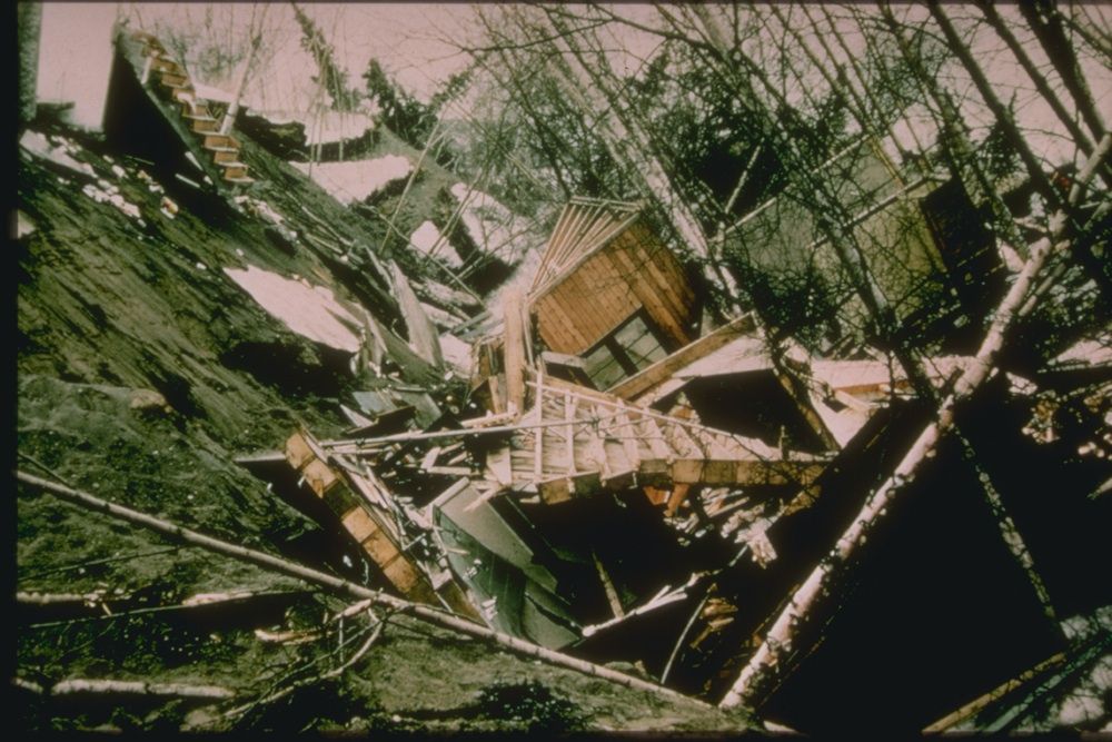 1964 alaska earthquake damage