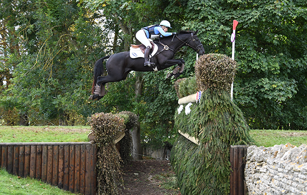 Jonelle Price (NZL) riding CLASSIC MOET during the cross country phase of the CIC*** ERM during the Ssangyong Blenheim Palace International Horse Trials near Oxford in Oxfordshire, UK between 16th September 2017