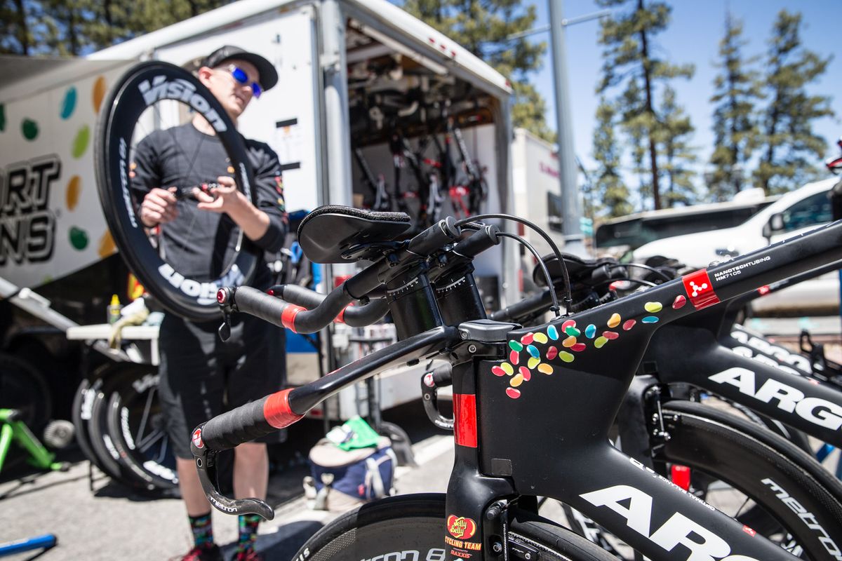 The Jelly Belly Maxxis bikes have some of the best paint jobs in the professional peloton
