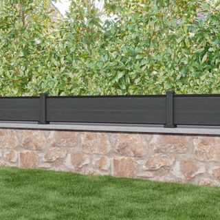 Charles & Ivy Classic Fence Panel Dark Grey