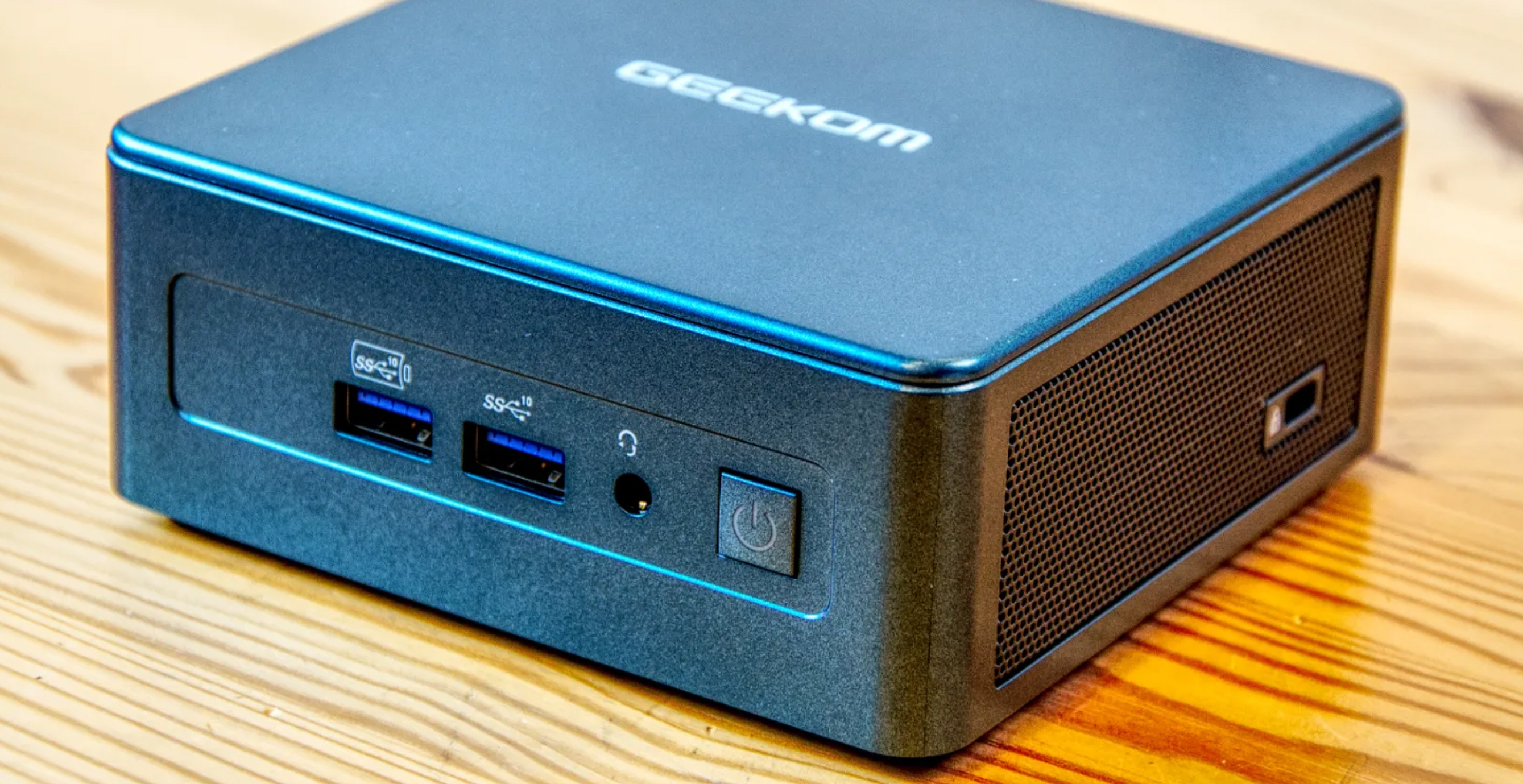 Geekom IT13 mini PC