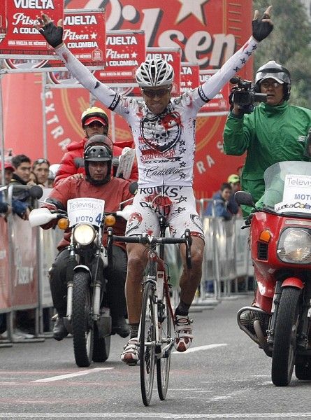 Glen Chadwick (Rock Racing) solos to the team's second win in a row.