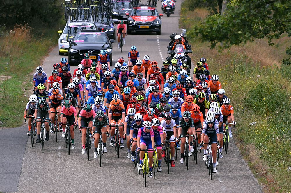 The peloton racing during stage 1 at Boels Ladies Tour