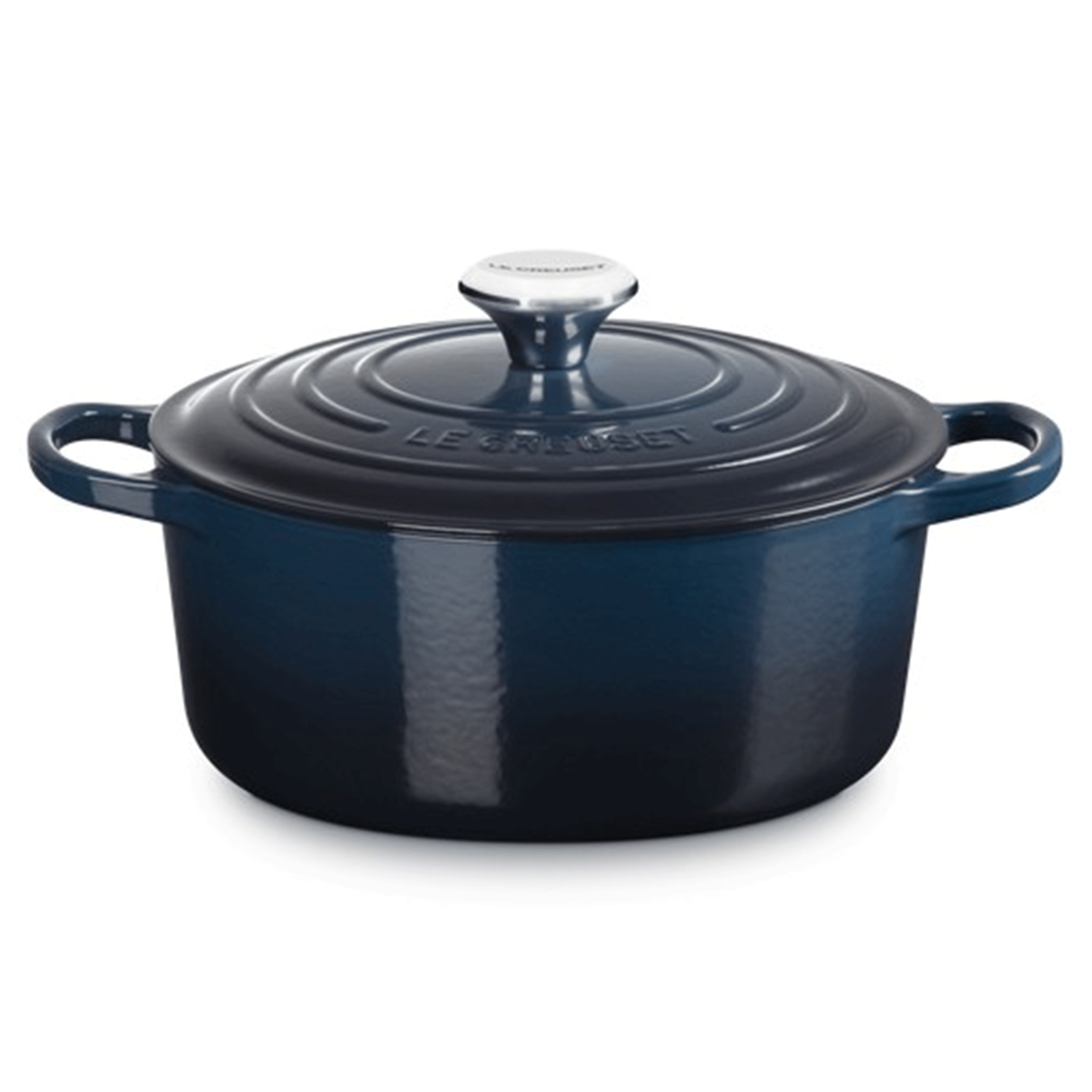 Cut out of a navy blue Le Creuset dish