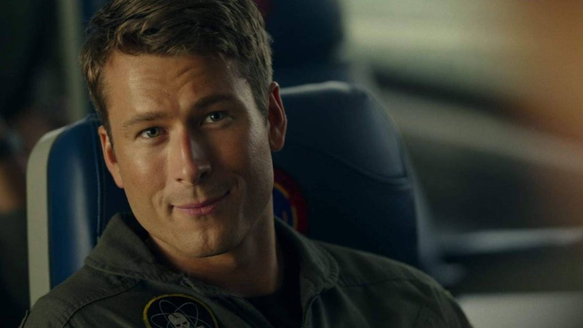 Glen Powell in Top Gun: Maverick