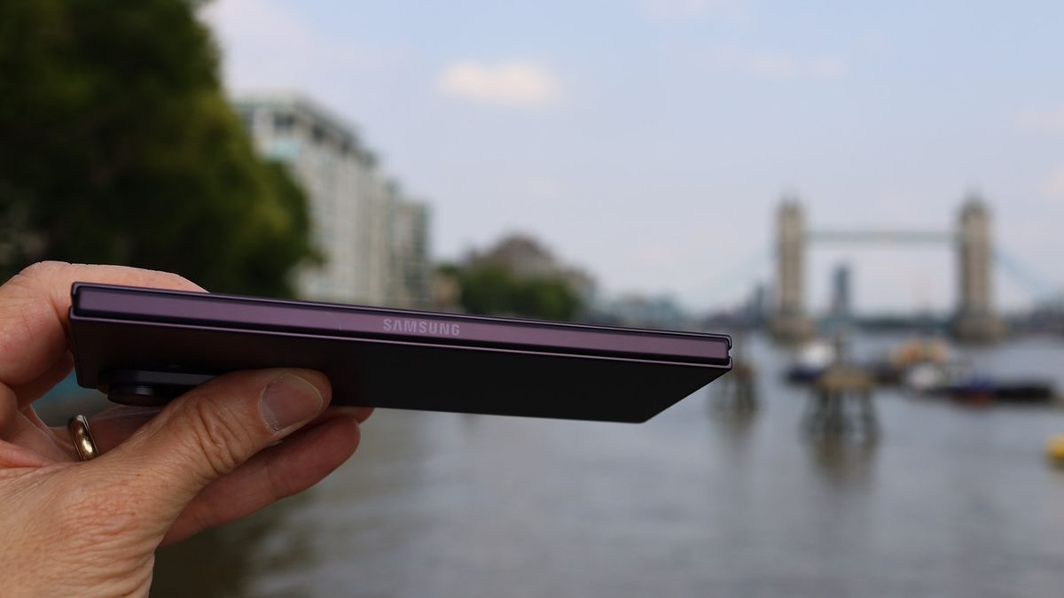 Samsung Galaxy Z Fold 8 Ultra REVIEW