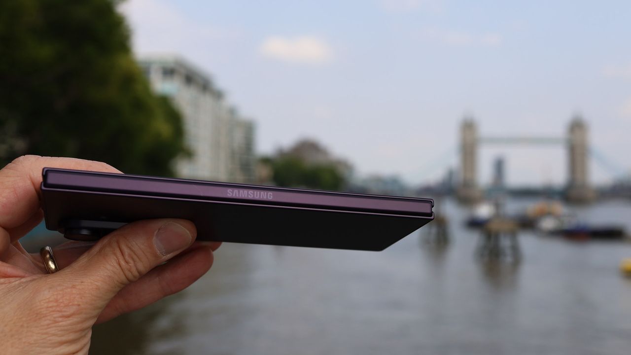 Samsung Galaxy Z Fold 8 Ultra REVIEW