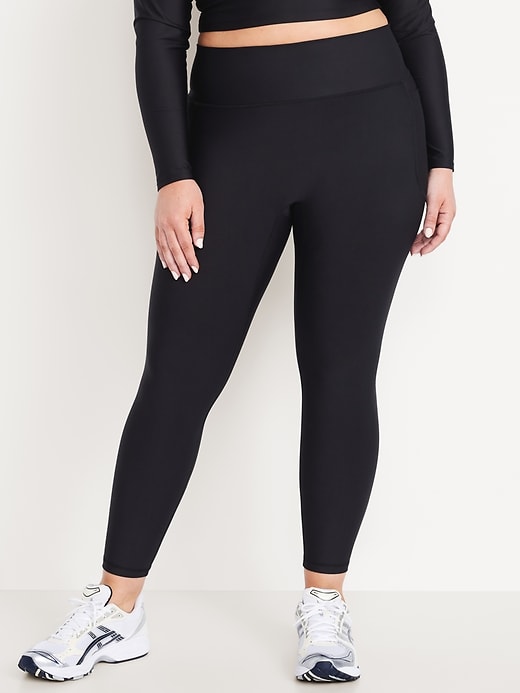 Extra-High Waisted Powersoft Boundless 7/8 Pocket Leggings &amp;ndash; No Front Seam
