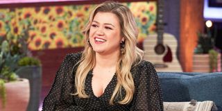 kelly clarkson lawsuit the voice