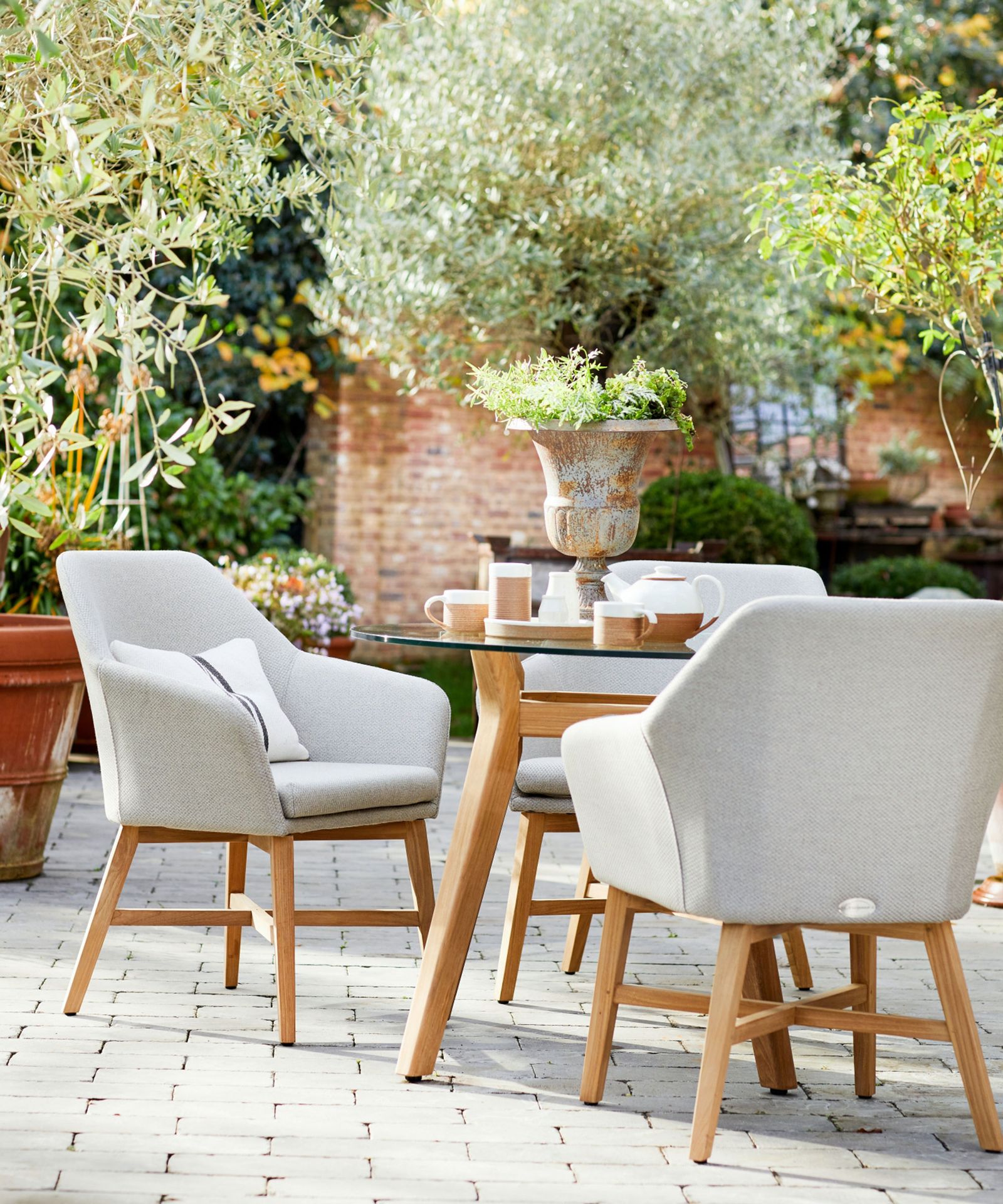 What Is The Best Wood For Outdoor Furniture What is the best wood for outdoor furniture