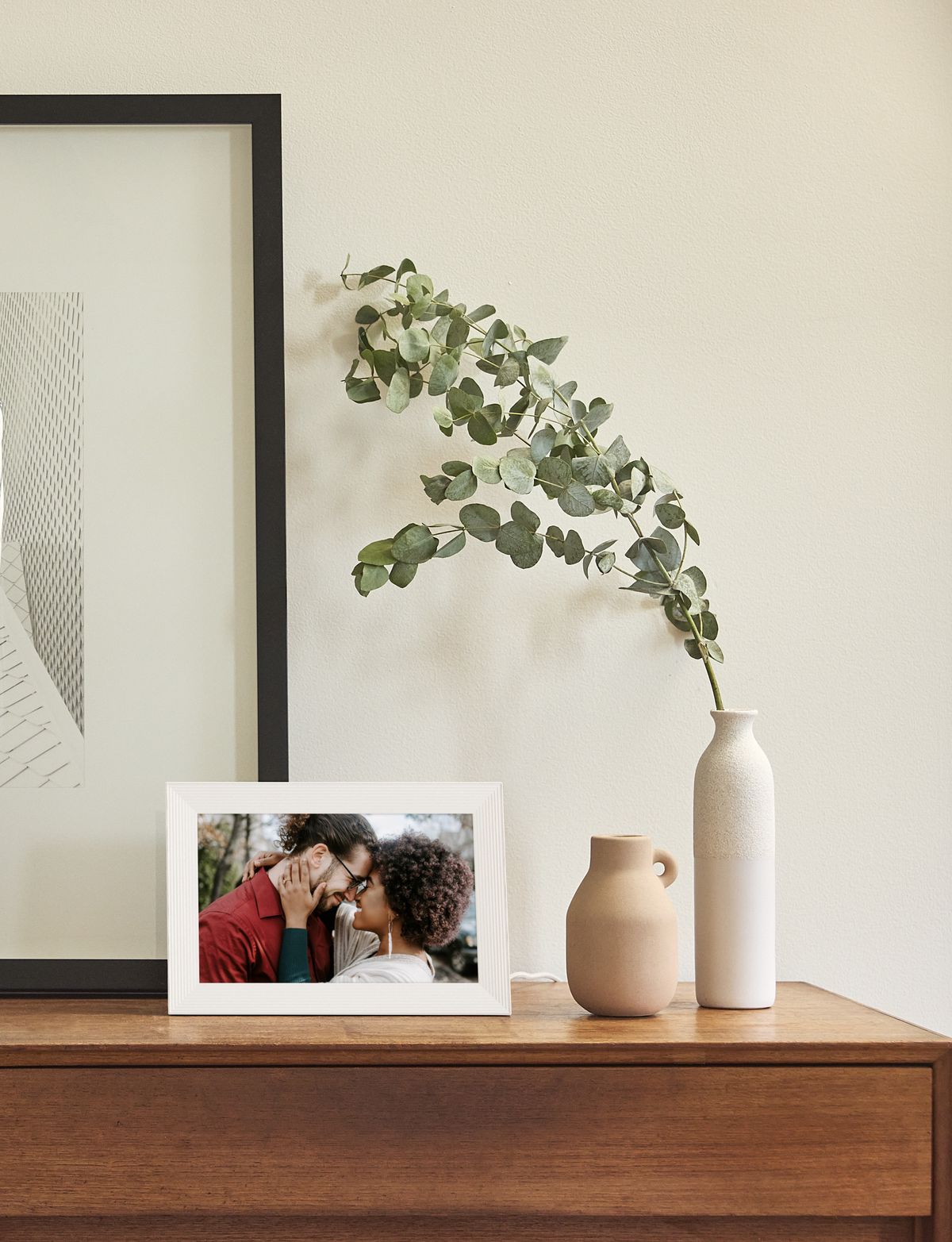 Aura Frames