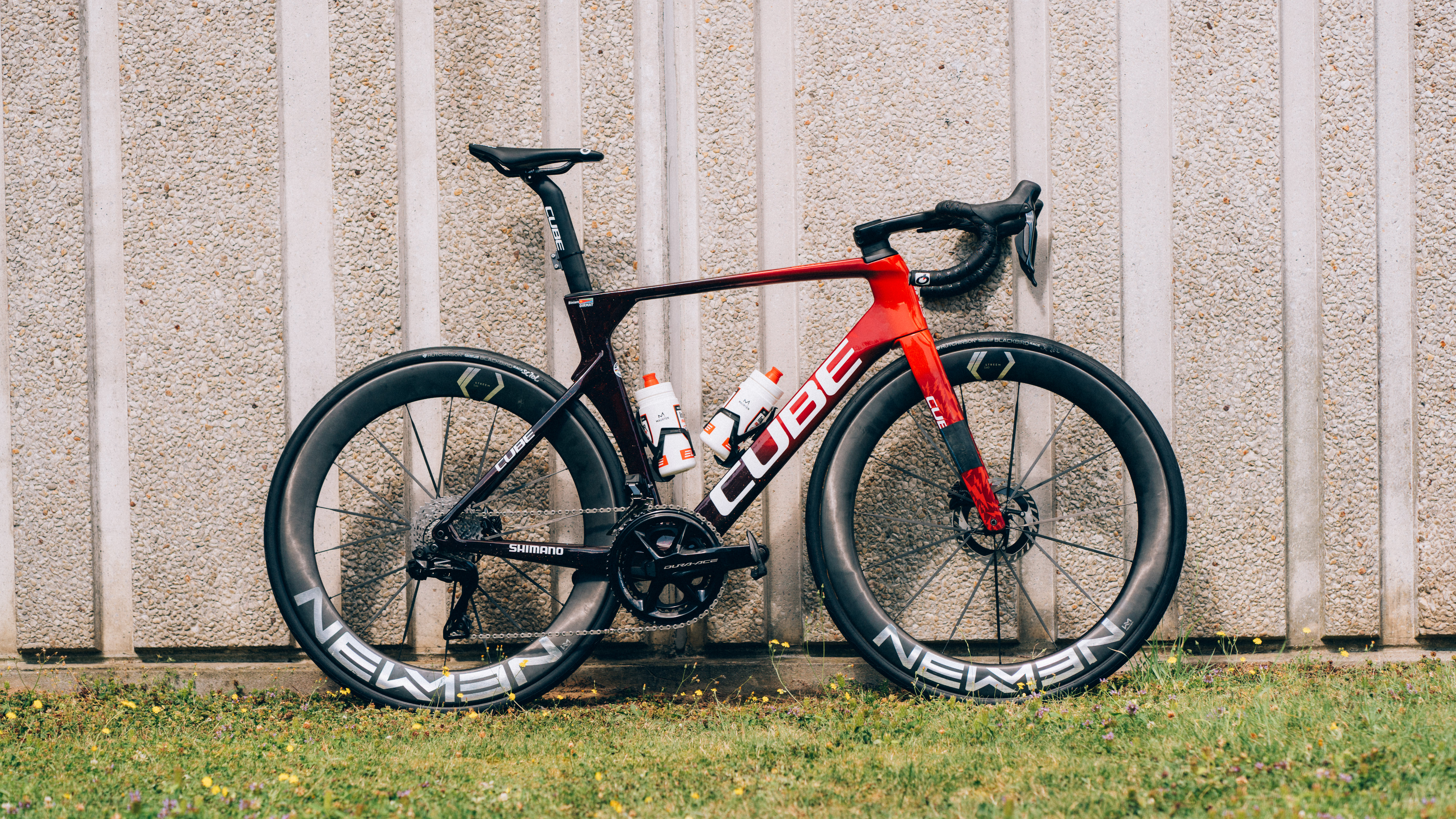 Pro Bike: Biniam Girmay's Cube Litening in sprint mode