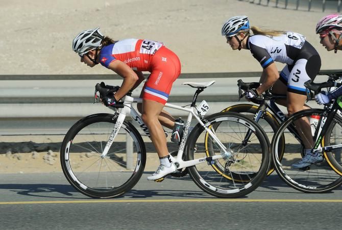 Elise Delzenne (Specialized-lululemon)
