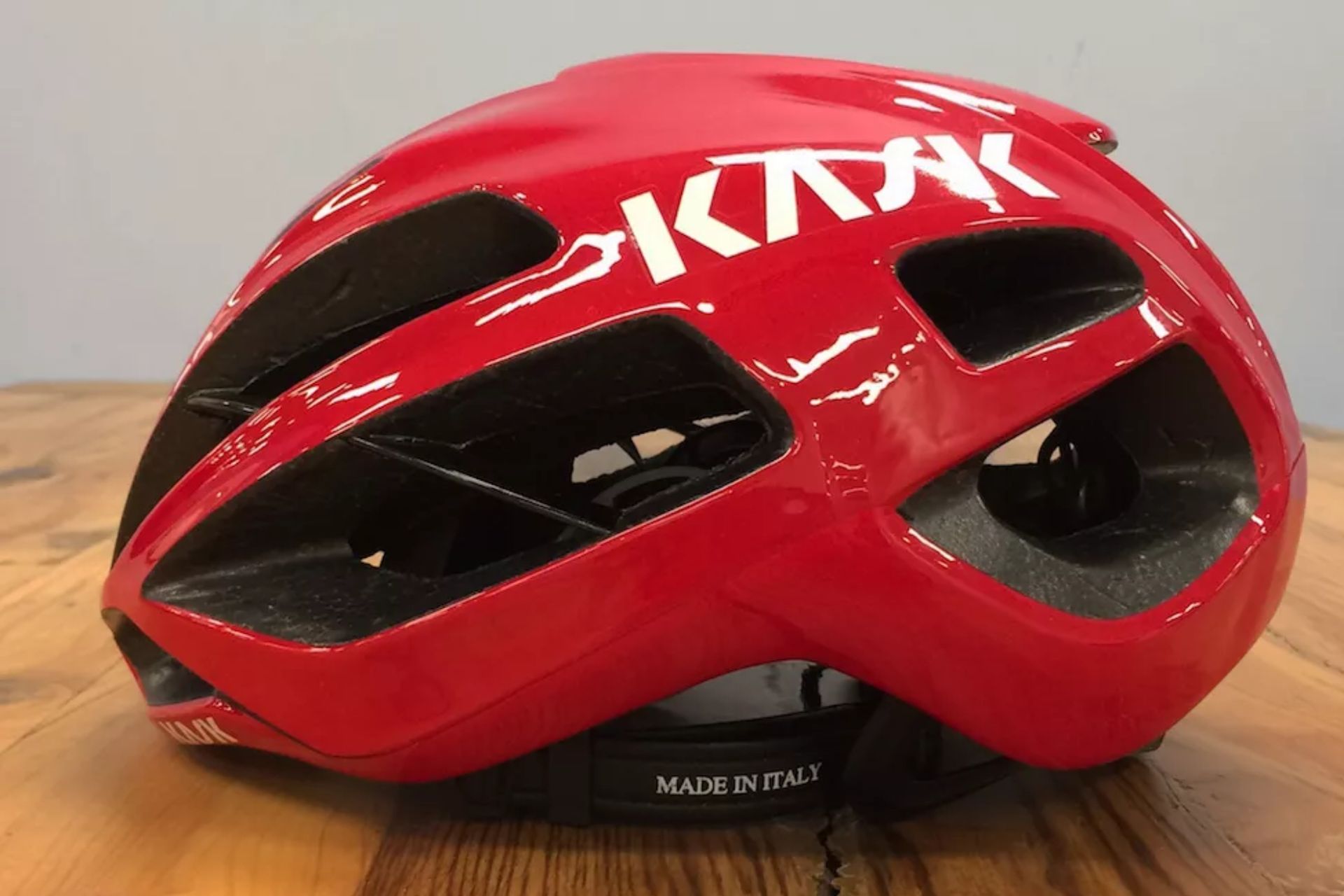 Image shows the Kask Protone which is one of the best bike helmets